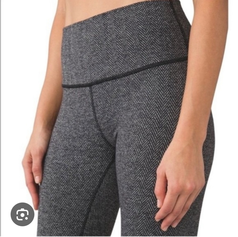 Lululemon Athletica Black and Gray Leggings